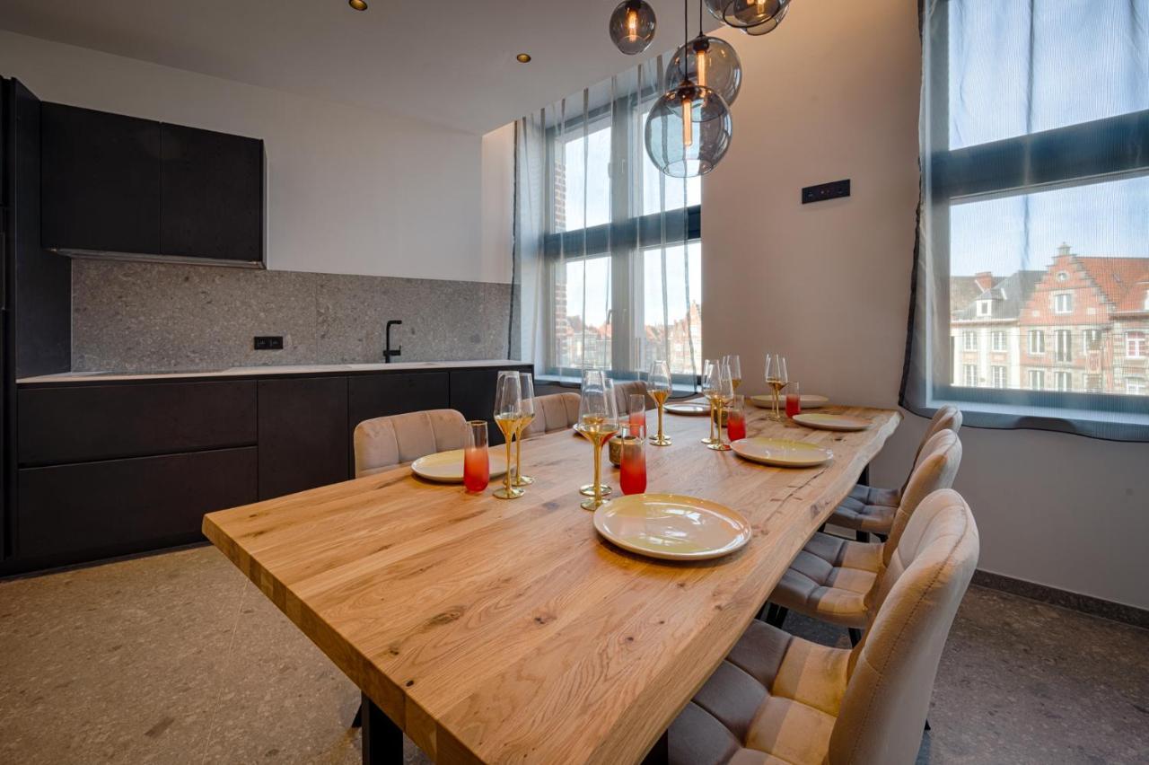 Agora Tournai Wellness Suites 3 Appartements Touristiques Sur La Grand-Place Zewnętrze zdjęcie